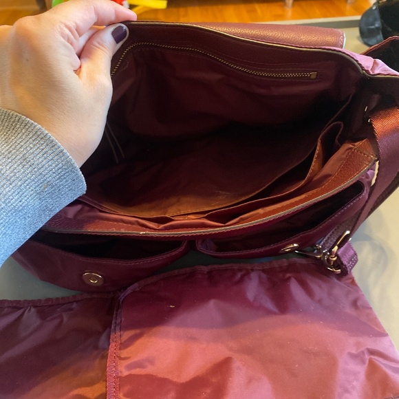 Tory Burch - Thea Nylon Messenger Diaper Bag - Picture 4 of 4